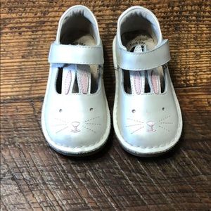Livie and Luca Easter Bunny Shoes size 8